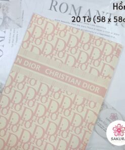 giấy gói hoa in chữ DIOR hồng