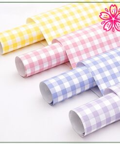 giấy gói hoa họa tiết caro