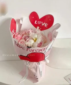 Giấy Gói Hoa Chữ Love Hình Thỏ, Xấp 10T, KT 35x50cm, Giấy Lót Bó Hoa Cao Cấp 2 giay goi hoa chu love hinh tho 3